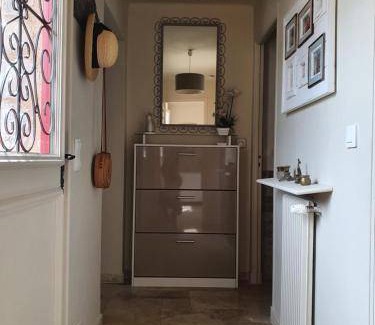 Saint-Cezaire-sur-Siagne Bed & Breakfast | 23 m² Bed and breakfast ∙ 2 guests