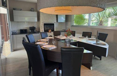 Le Porge House | 230 m² House ∙ 4 bedrooms ∙ 10 guests