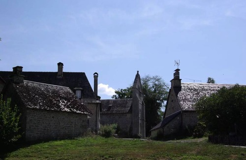 Soudeilles House | 230 m² House ∙ 7 bedrooms ∙ 14 guests
