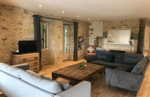Beynac-et-Cazenac Villa | 230 m² Villa ∙ 5 bedrooms ∙ 9 guests