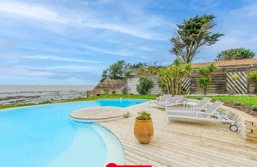 Quartier du Casino Villa | 236 m² Villa ∙ 5 bedrooms ∙ 12 guests