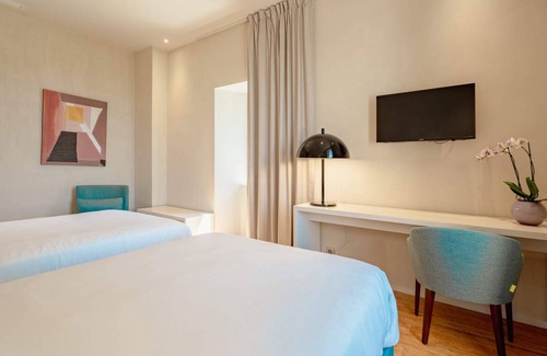 Carignan-de-Bordeaux Resort | 24 m² Private room ∙ 1 bedroom ∙ 2 guests