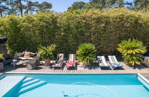Pyla-sur-Mer Villa | 240 m² Villa ∙ 6 bedrooms ∙ 12 guests
