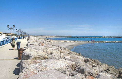 Saintes-Maries-de-la-Mer Apartment | 25 m² Apartment ∙ 1 bedroom ∙ 2 guests