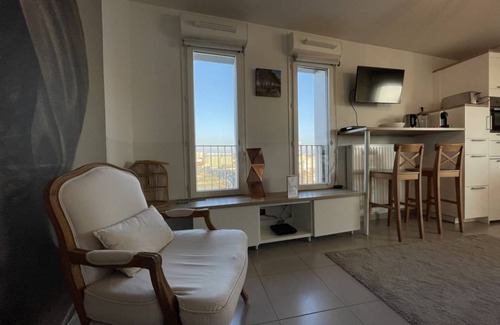 Bassins a Flot Apartment | 25 m² Apartment ∙ 2 guests