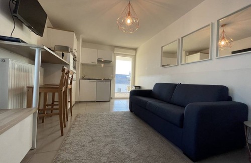 Bassins a Flot Apartment | 25 m² Apartment ∙ 2 guests