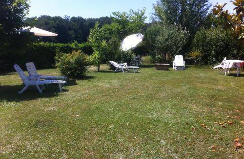 Veyrines-de-Vergt Bed & Breakfast | 25 m² Bed and breakfast ∙ 5 guests