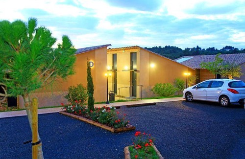 Sarlat-la-Caneda Hotel | 25 m² Hotel ∙ 5 guests