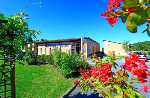 Sarlat-la-Caneda Hotel | 25 m² Hotel ∙ 5 guests