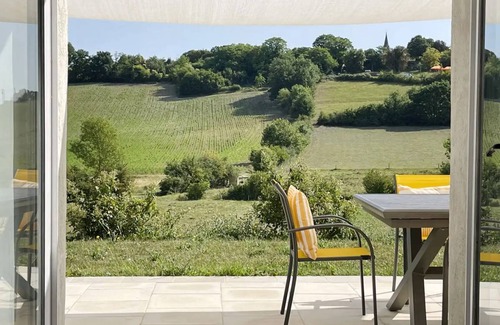 Saint-Jean-de-Duras House | 250 m² House ∙ 7 bedrooms ∙ 14 guests