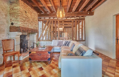 Tombeboeuf House | 250 m² House ∙ 5 bedrooms ∙ 11 guests