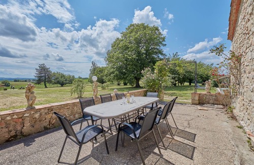 Tombeboeuf House | 250 m² House ∙ 5 bedrooms ∙ 11 guests