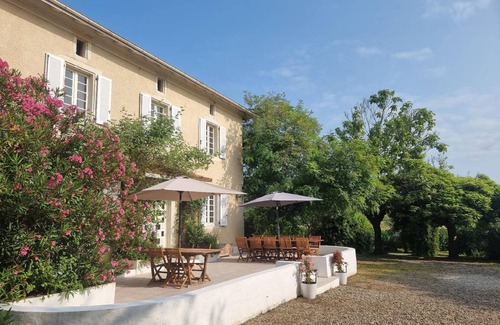 Bergouey House | 250 m² House ∙ 5 bedrooms ∙ 10 guests