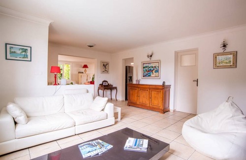 La Garde House | 250 m² House ∙ 5 bedrooms ∙ 10 guests