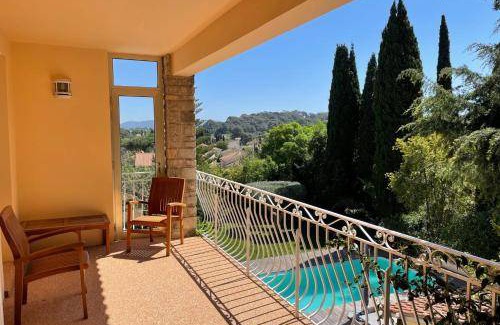 La Garde House | 250 m² House ∙ 5 bedrooms ∙ 10 guests