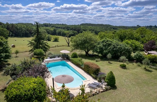 Pontours House | 251 m² House ∙ 5 bedrooms ∙ 10 guests