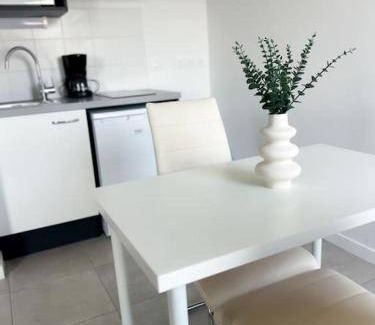 Lormont Apartment | 27 m² Apartment ∙ 1 bedroom ∙ 2 guests