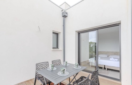 Quartier des Boucholeurs House | 27 m² House ∙ 1 bedroom ∙ 4 guests