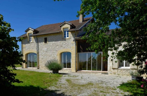 Saussignac Cottage | 278 m² Cabin ∙ 6 bedrooms ∙ 13 guests