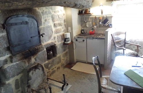 Chaveroche House | 28 m² Gîte ∙ 1 bedroom ∙ 2 guests