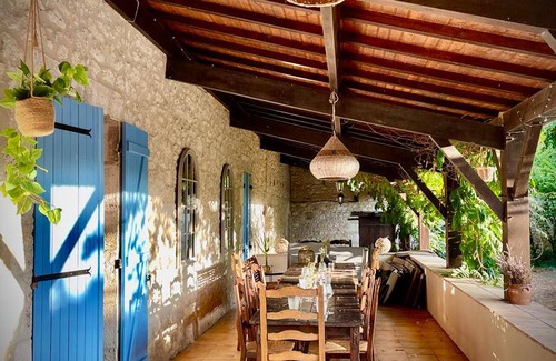 Eymet House | 285 m² House ∙ 9 bedrooms ∙ 20 guests