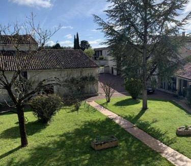 Coulonges Bed & Breakfast | 29 m² Bed and breakfast ∙ 2 guests