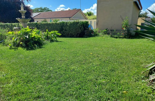 Medoc Apartment | 2bed apartment with heated pool and private hammam in the heart of the vineyards