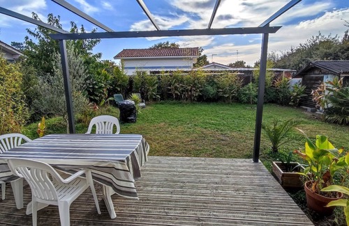Gujan-Mestras House | 3 bedroom house for 6 people on the Arcachon Bay - Wifi - parking