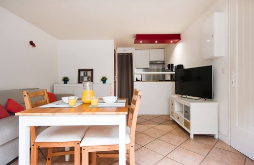La Rochelle City Centre Apartment | 3* furnished studio with terrace in the heart of La Rochelle