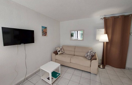 Saint-Georges-de-Didonne Apartment | 30 m² Apartment ∙ 1 bedroom ∙ 4 guests