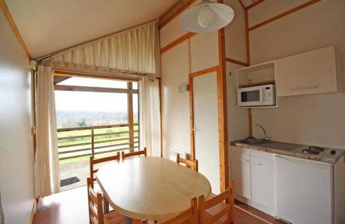 Verneuil-sur-Vienne House | 30 m² House ∙ 2 bedrooms ∙ 4 guests
