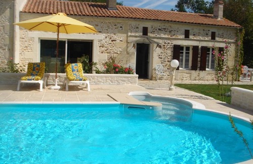 Bussac-Foret House | 30 m² House ∙ 1 bedroom ∙ 2 guests