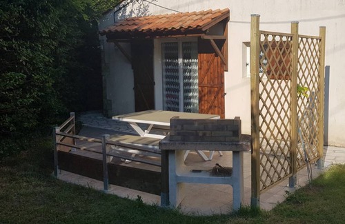 Bussac-Foret House | 30 m² House ∙ 1 bedroom ∙ 2 guests