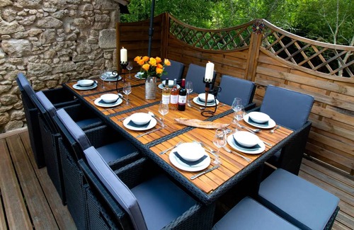 Saint-Martin-de-Gurson House | 300 m² House ∙ 6 bedrooms ∙ 10 guests