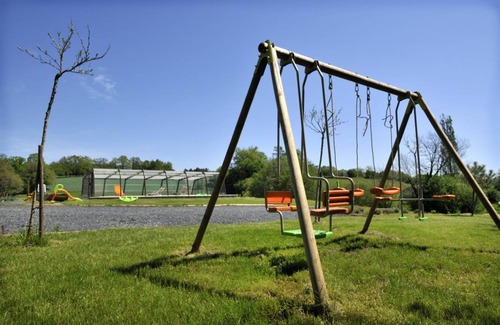 Uzerche House | 300 m² Gîte ∙ 9 bedrooms ∙ 18 guests