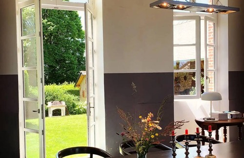 Troche House | 300 m² House ∙ 4 bedrooms ∙ 8 guests