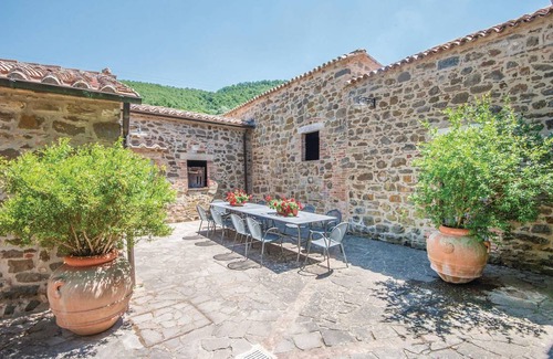 Sarteano House | 300 m² House ∙ 6 bedrooms ∙ 12 guests