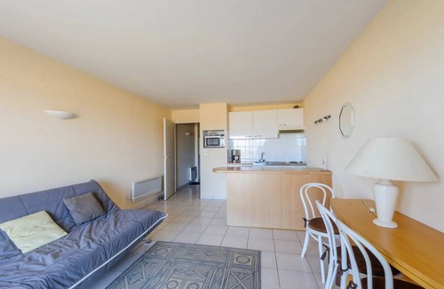Port District Apartment | 31 m² Apartment ∙ 4 guests