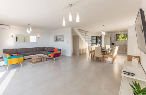 Brela House | 310 m² House ∙ 4 bedrooms ∙ 10 guests