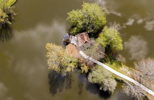 Saint-Laurent-des-Hommes Bed & Breakfast | 32 m² Bed and breakfast ∙ 2 guests