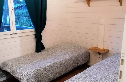 Paluds de Noves Ski Chalet | 32 m² Chalet ∙ 2 bedrooms ∙ 4 guests