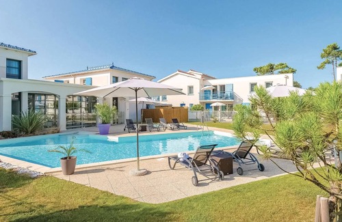 Saint-Palais-sur-Mer Apartment | 32 m² Apartment ∙ 1 bedroom ∙ 4 guests