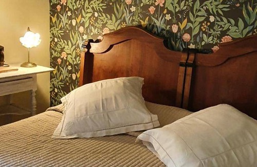 Saint-Yzans-de-Medoc Bed & Breakfast | 32 m² Bed and breakfast ∙ 2 bedrooms ∙ 5 guests