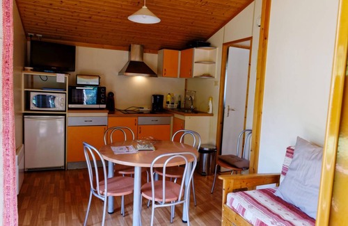 Laval-sur-Luzege House | 32 m² Gîte ∙ 2 bedrooms ∙ 4 guests