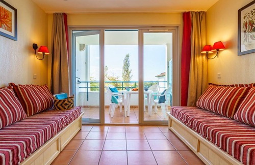 Arcangues House | 32 m² House ∙ 1 bedroom ∙ 4 guests