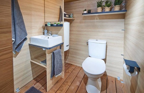 Ascarat Other | 32 m² Tent ∙ 2 bedrooms ∙ 5 guests