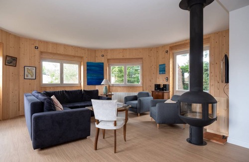 Saint-Trojan-les-Bains Villa | 320 m² Villa ∙ 8 bedrooms ∙ 16 guests