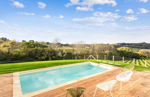 Souraide Villa | 320 m² Villa ∙ 5 bedrooms ∙ 10 guests