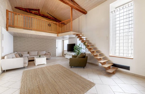 Arthenac House | 328 m² House ∙ 6 bedrooms ∙ 12 guests