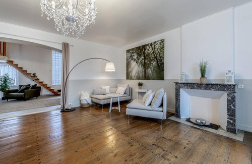 Arthenac House | 328 m² House ∙ 6 bedrooms ∙ 12 guests